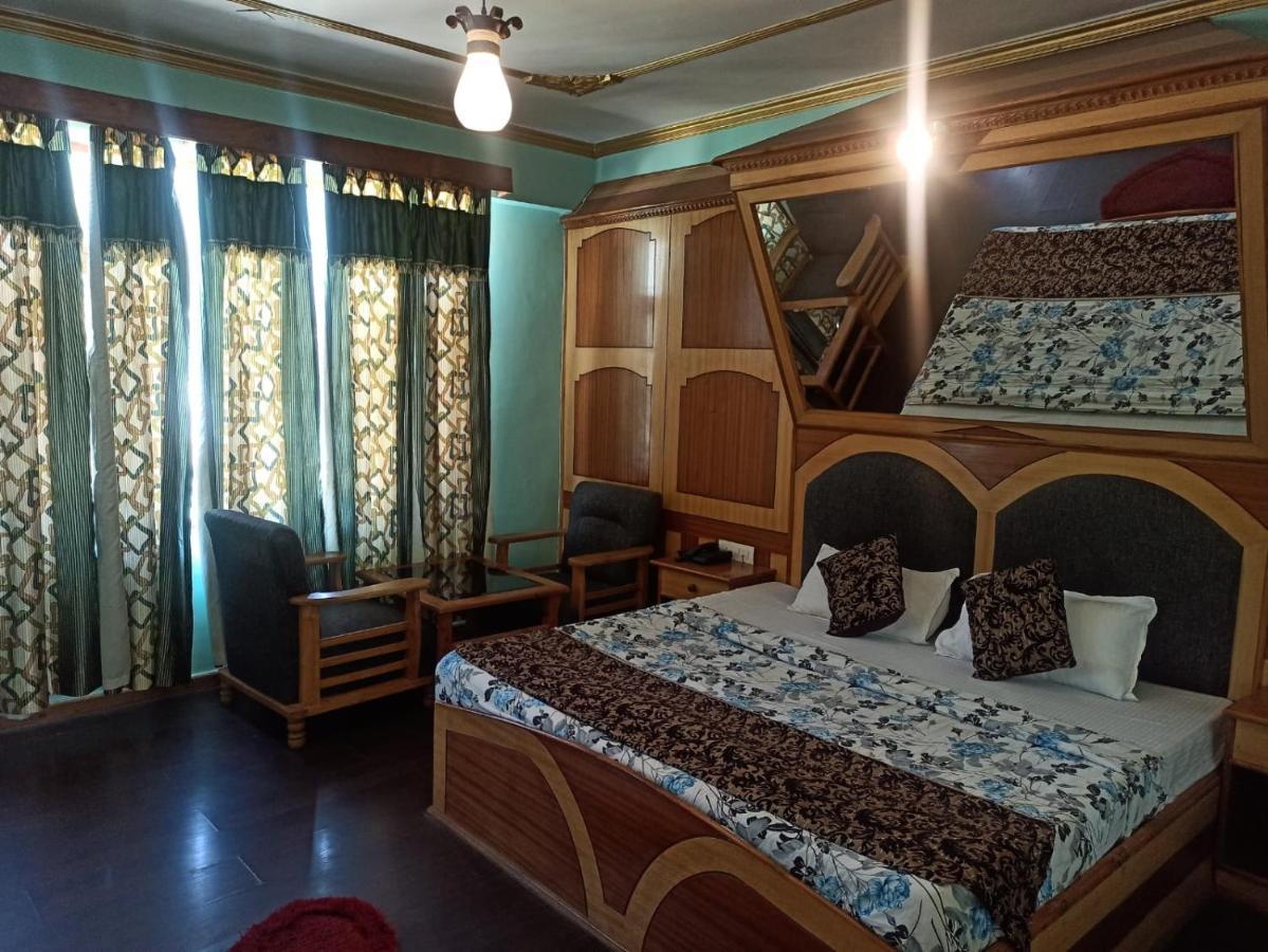 מנאלי Hotel Prini Inn מראה חיצוני תמונה