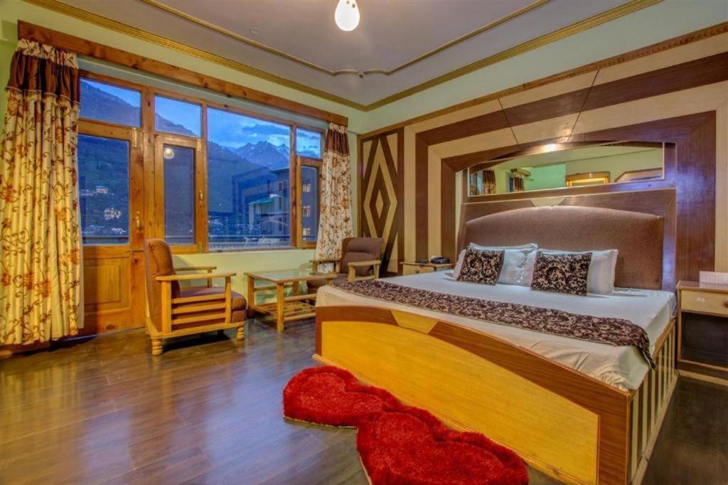 מנאלי Hotel Prini Inn מראה חיצוני תמונה