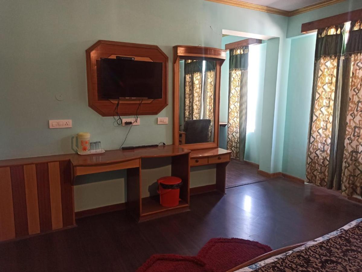 מנאלי Hotel Prini Inn מראה חיצוני תמונה