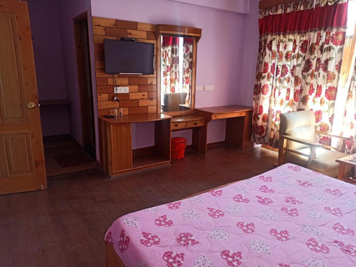 מנאלי Hotel Prini Inn מראה חיצוני תמונה