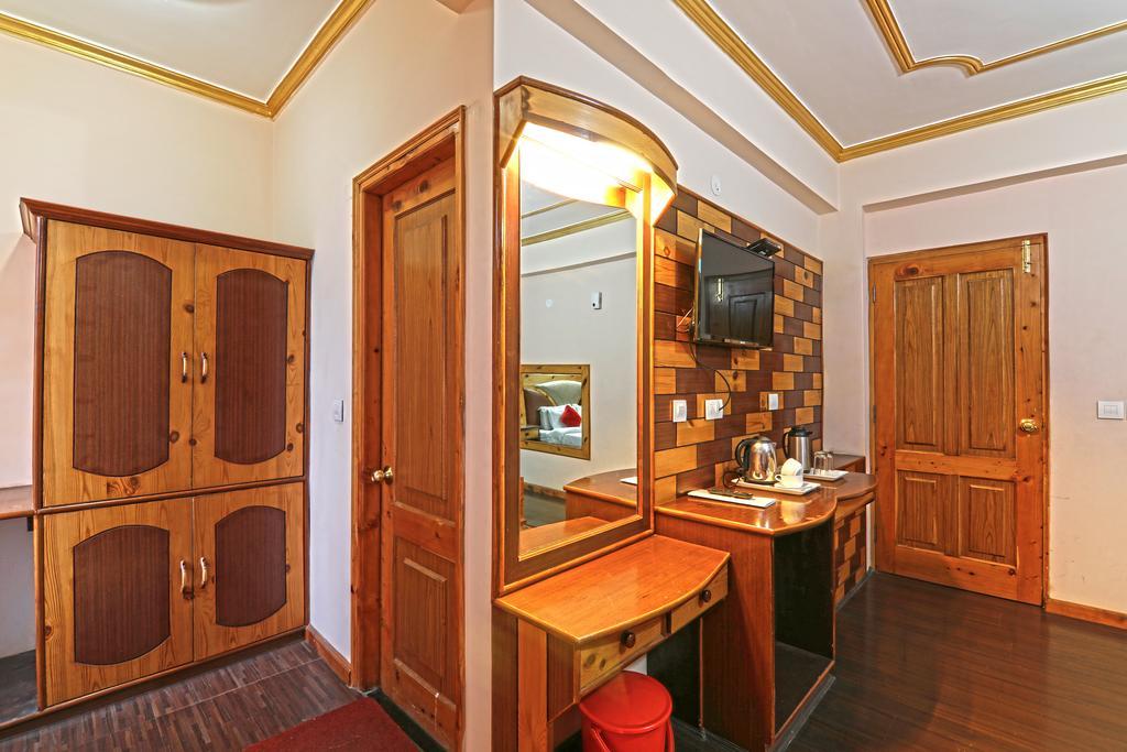 מנאלי Hotel Prini Inn מראה חיצוני תמונה